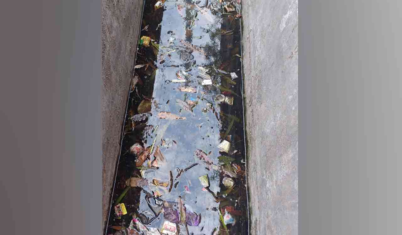 7-year-old boy drowns in drain