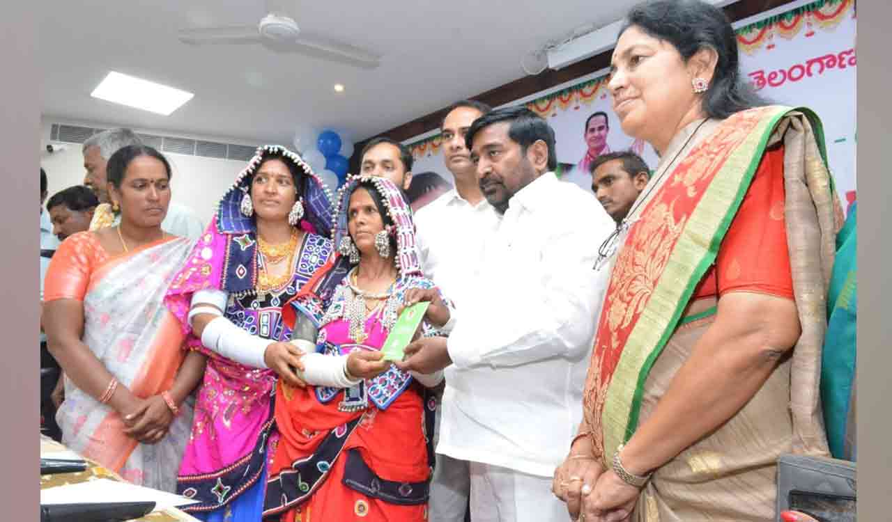 Rythu Bandhu would be extended to podu land patta holders: Energy Minister