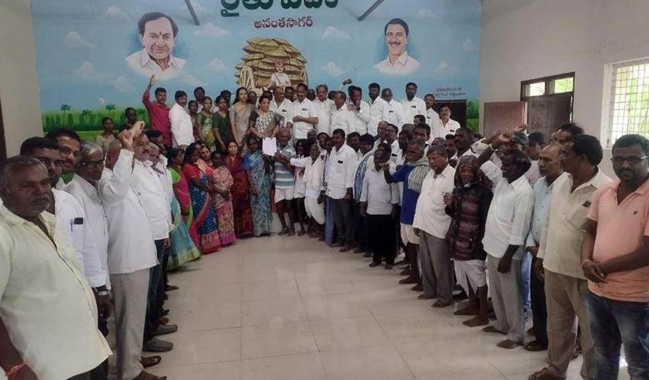 ‘Telangana farmers will teach Congress a lesson in Assembly elections’