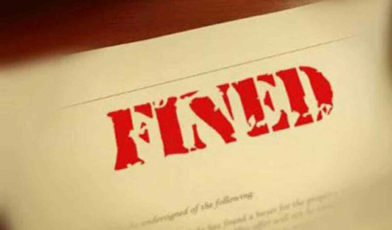 Maharashtra: Man fined Rs 25,000 for dumping construction material on road