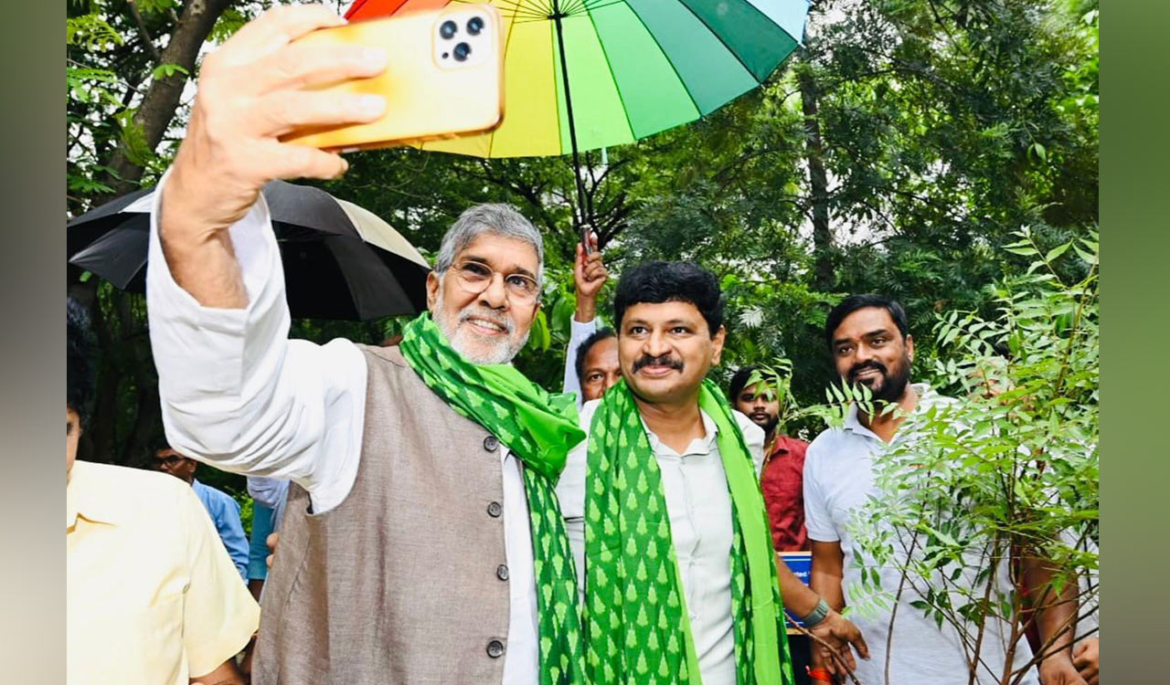 Hyderabad: Nobel Laureate Kailash Satyarthi participates in GIC