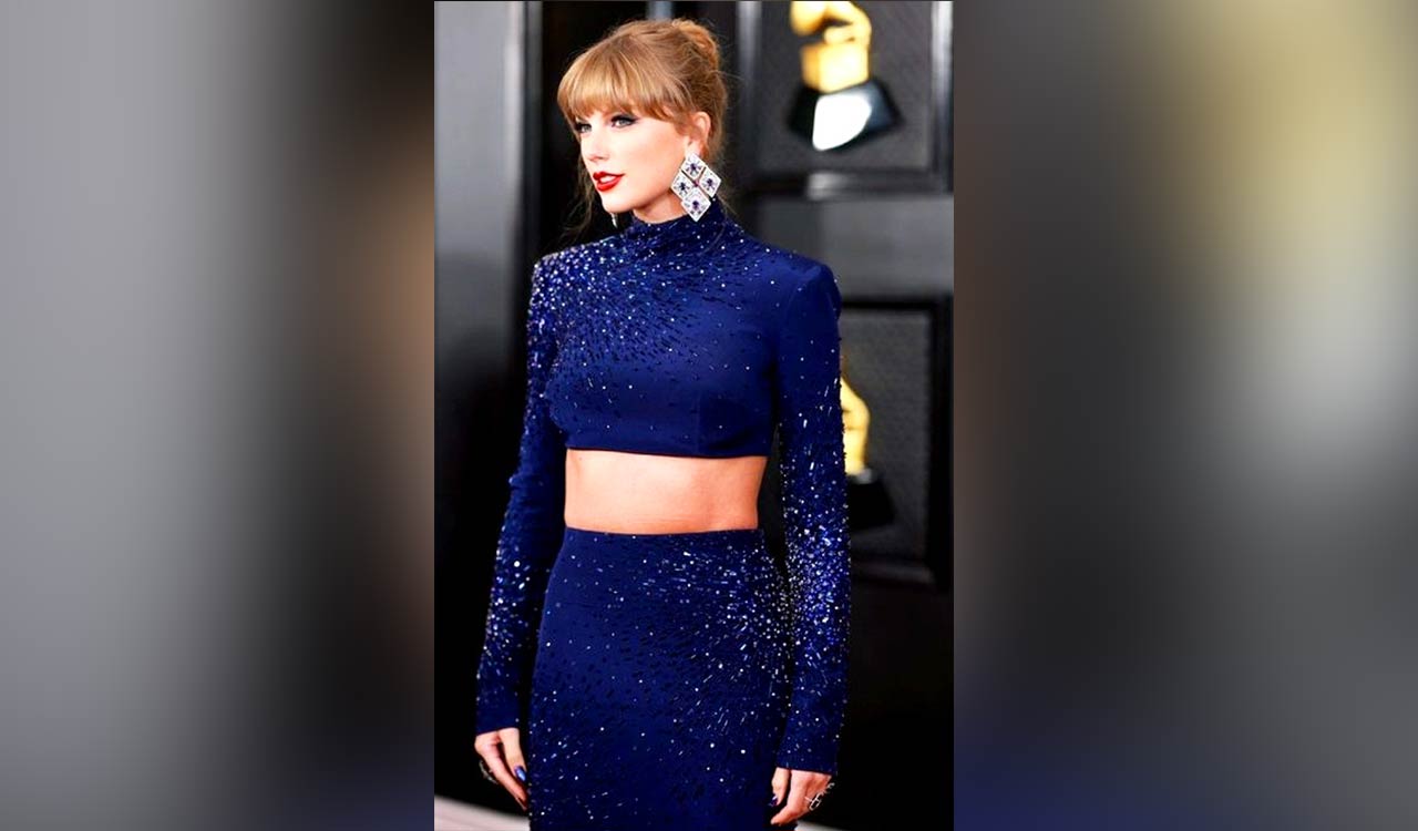 Taylor Swift breaks her silence over fleeing the stage amid performance