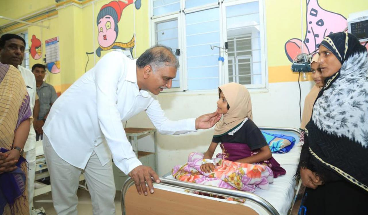 Jagtial: Harish Rao instructs Collector to take action against irregular doctors