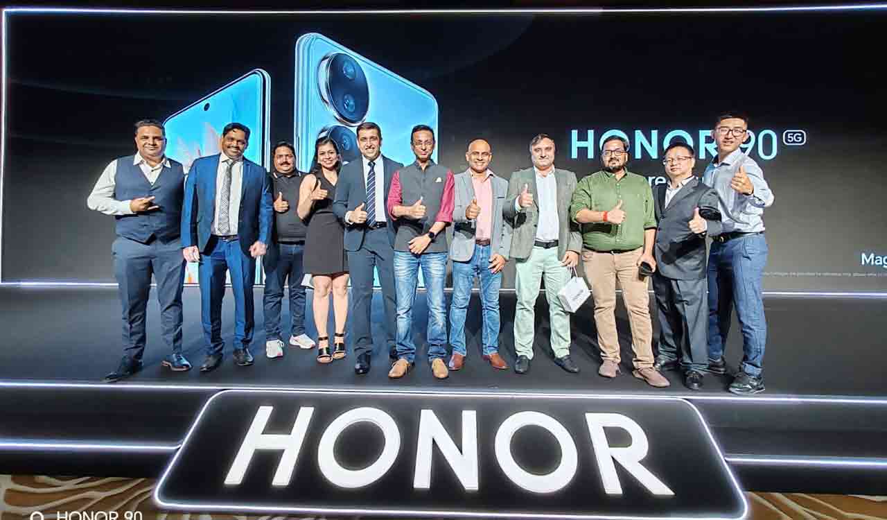 Realme loses Top Directors and 15+ employees to Join HonorTech in India