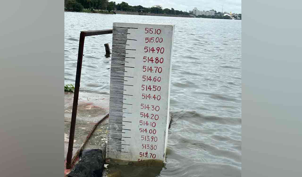Precautionary measures in place as Hussain Sagar water levels surge