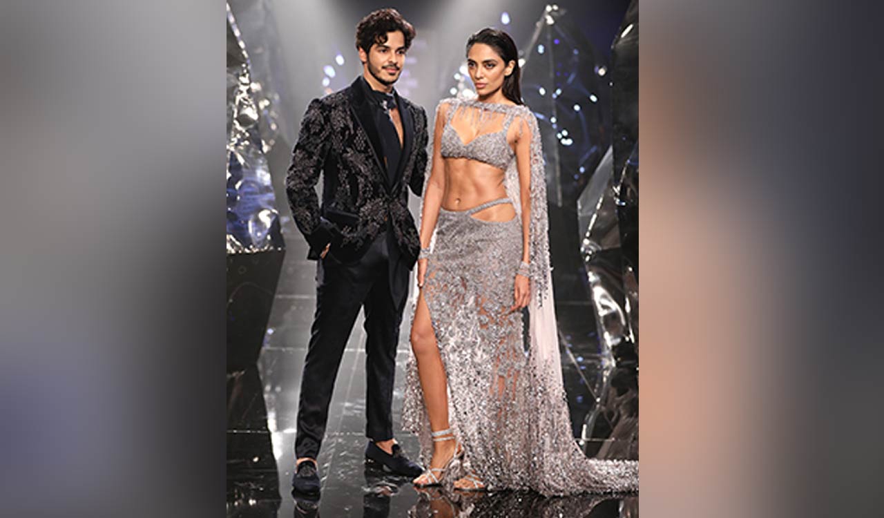 Ishaan Khatter, Sobhita Dhulipala set stage ablaze at India Couture Week 2023