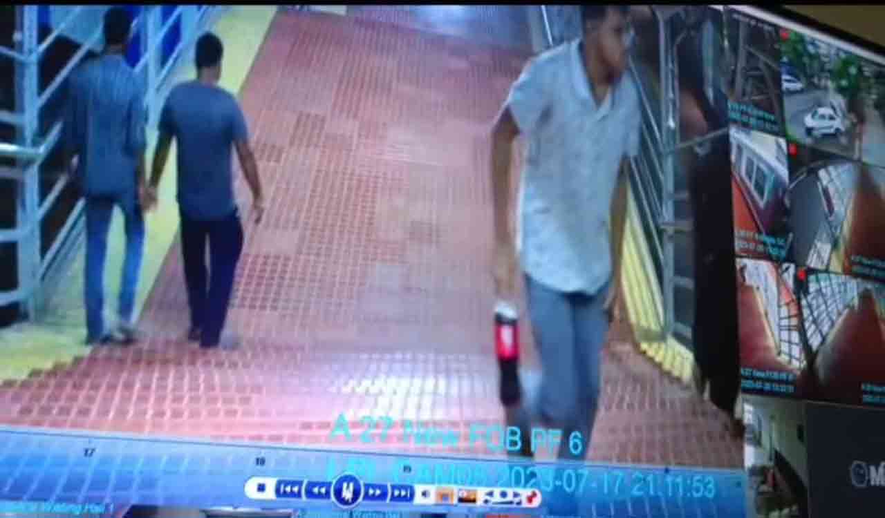 IIT-H student’s cell phone tracked in Vizag