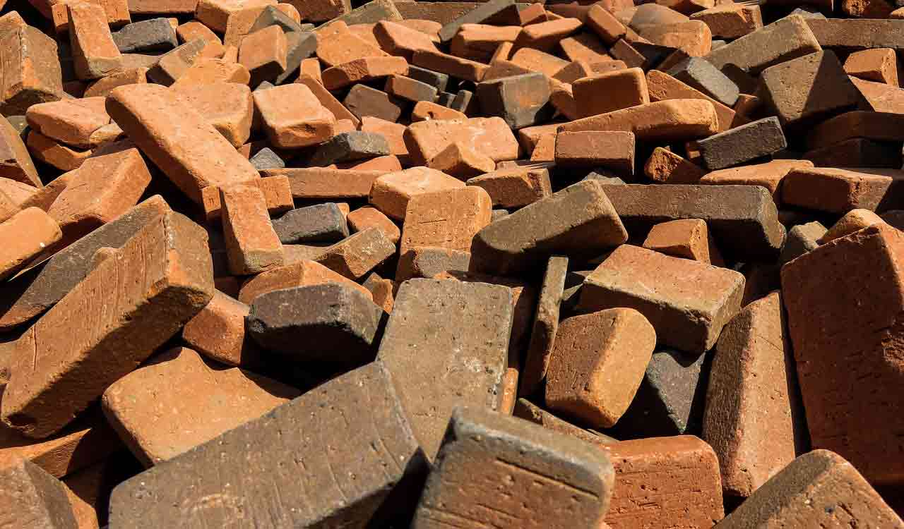 Woman, daughter killed as roof of house caves in due to rain