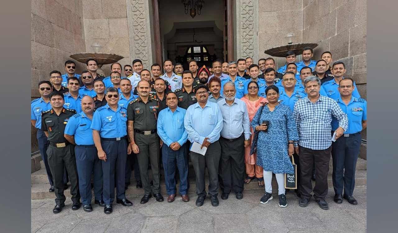 Research methodology course for army, navy and IAF officers conducted at OU