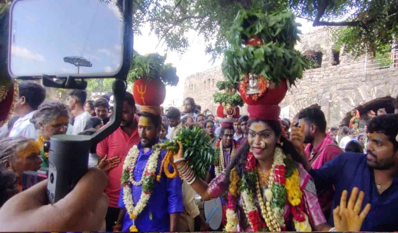 Festive fervor at Golconda Fort as devotees seek Bonalu blessings