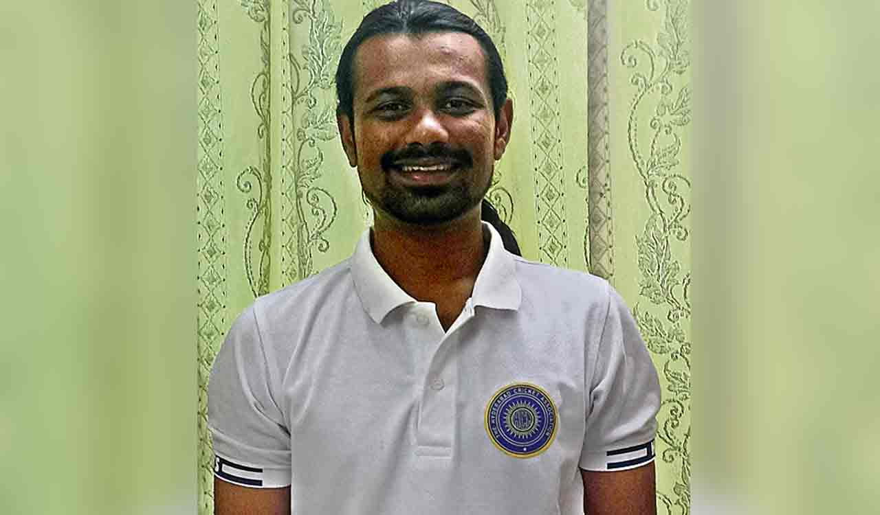 Yash Kapadia’s ton guides Income Tax to 323 in A Division three-day league