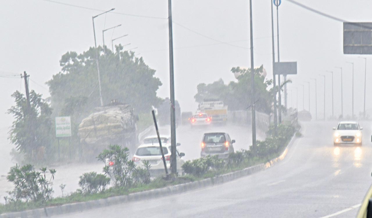 Rains lash Telangana for second day, gears up for more rains
