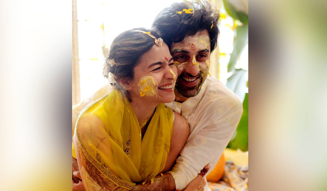 Ranbir calls Alia ‘very Competitive,’ chooses not to play football with her