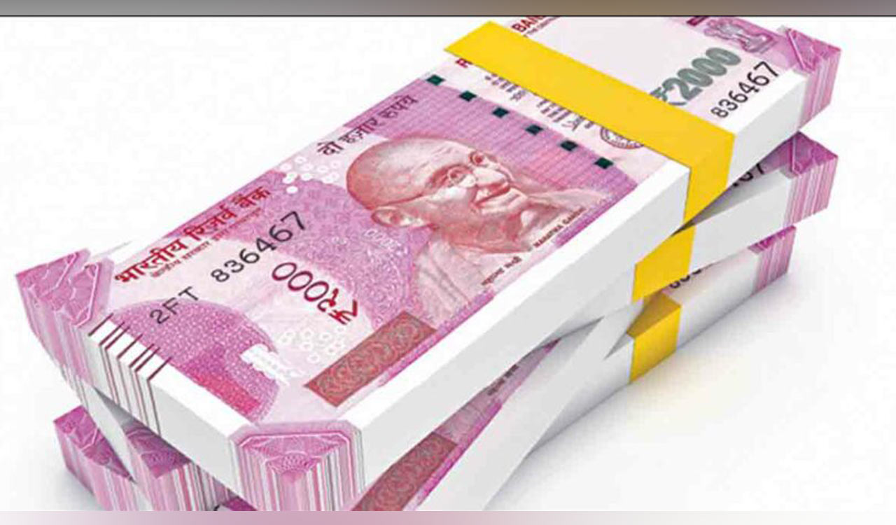 ‘Withdrawal of Rs 2,000 notes pushes deposit to six-year high of Rs 191.6 lakh cr in June’