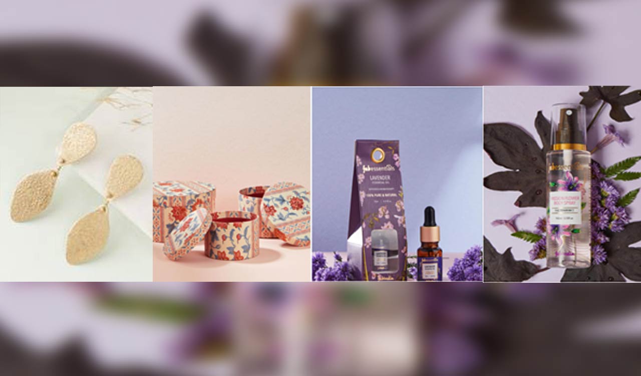 Celebrate Friendship Day with Fabindia’s exquisite gifting curation