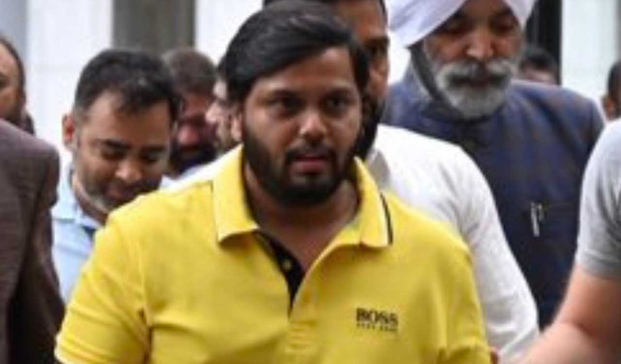 Hyderabad: Former MP Anjan Kumar Yadav’s son booked