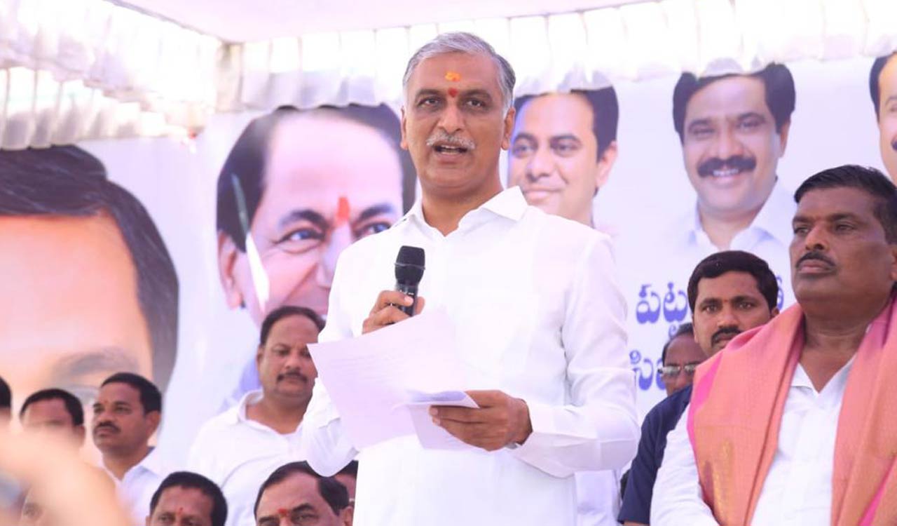 BJP, Congress accepting leaders rejected by people and BRS, says Harish Rao