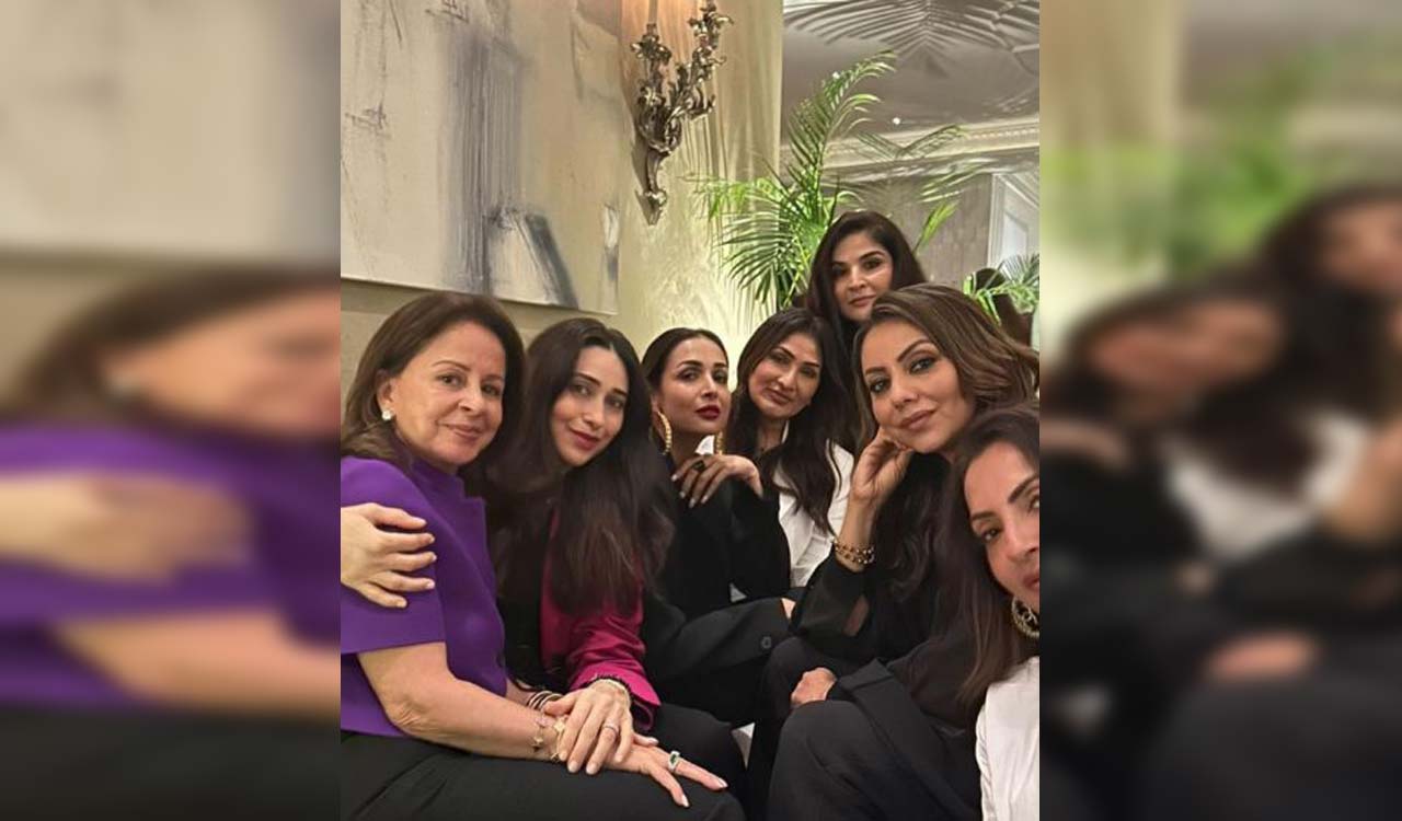 Gauri Khan had a blast at ‘Rocky aur Rani Kii Prem Kahaani’ movie night