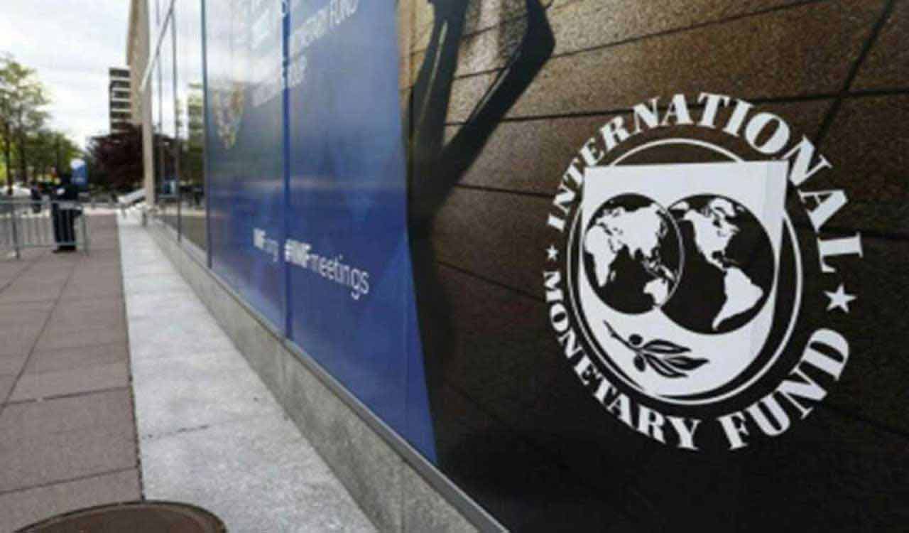 IMF agrees to release $7.5 billion to cash-strapped Argentina