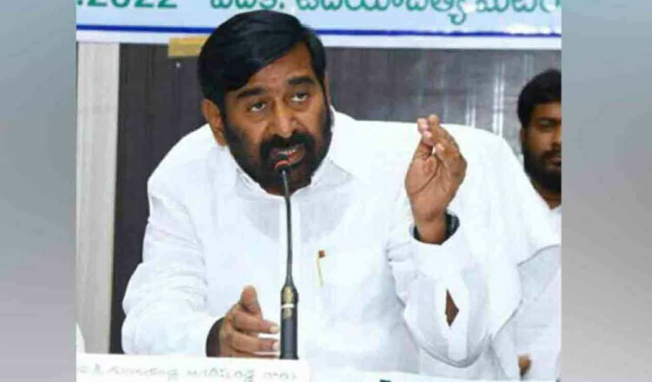 Congress governments not implementing free power in any state: Energy Minister