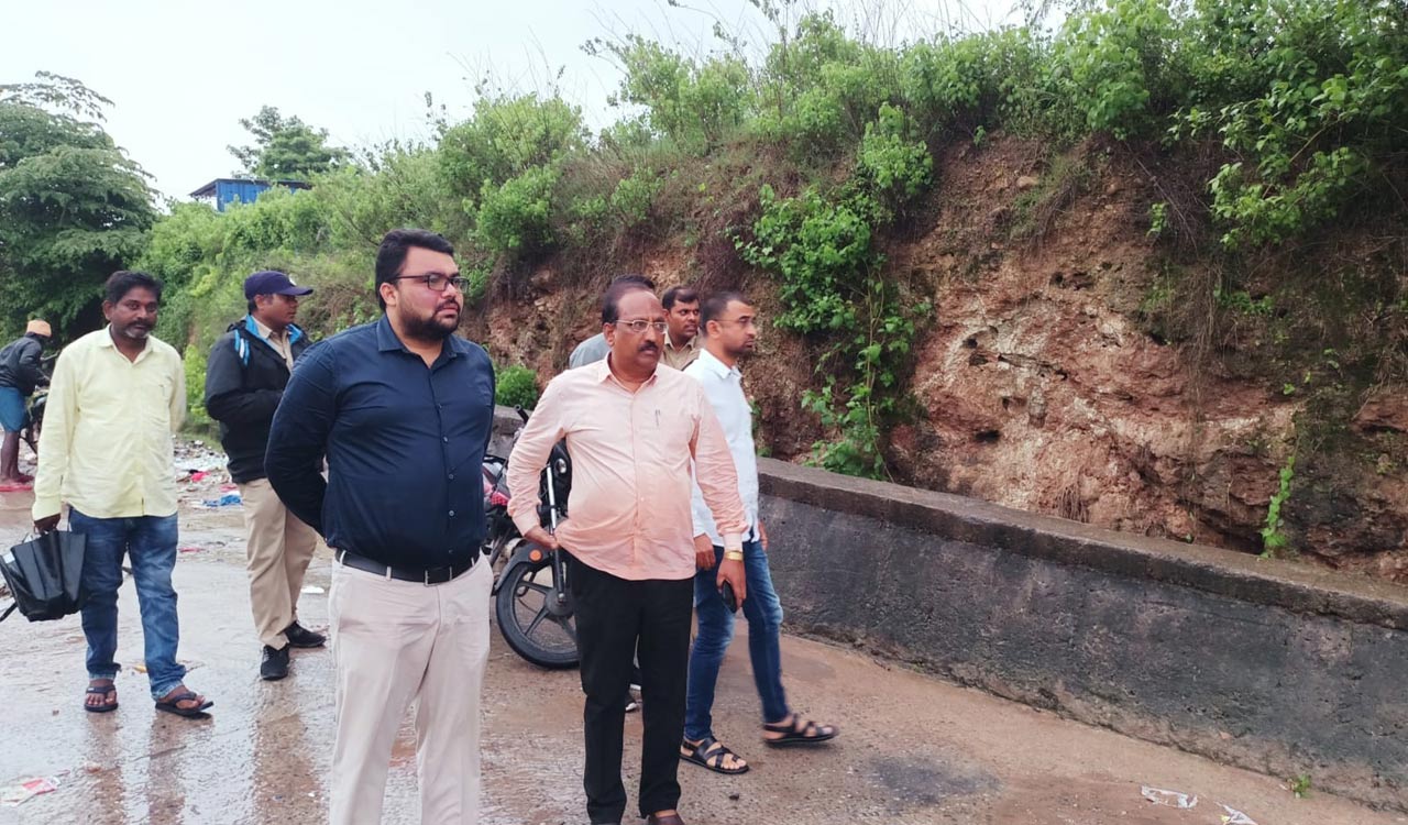 Rains: Mancherial Collector cautions people in low-lying areas