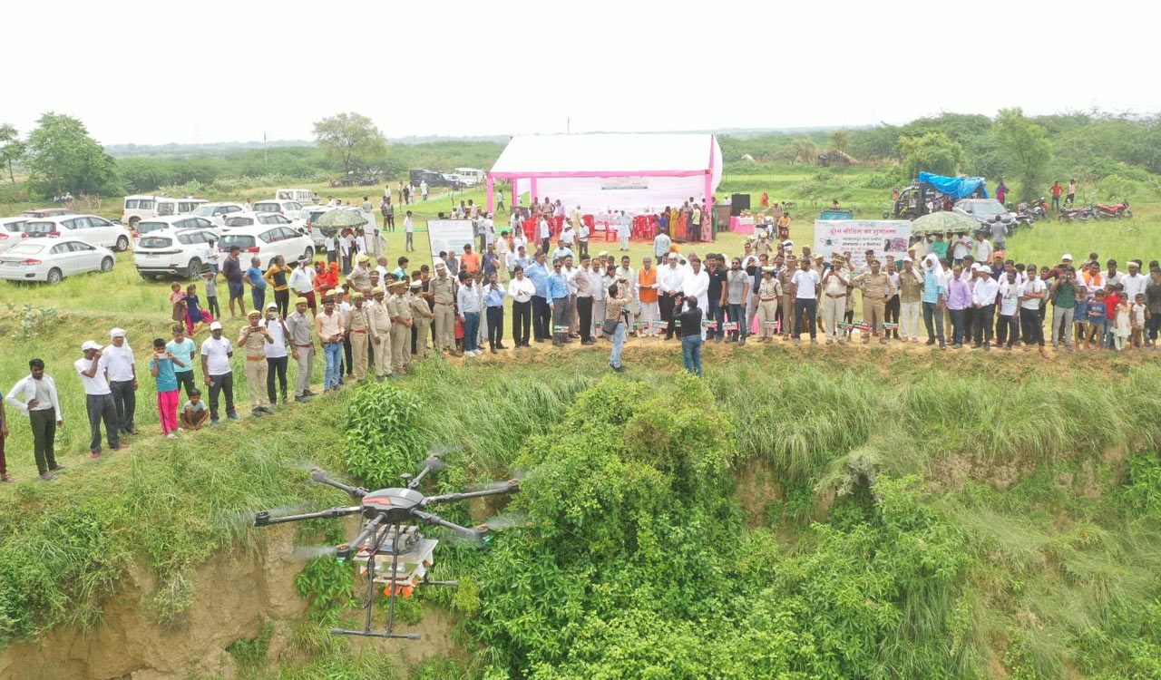 Hyd-based Marut Drones partners with UP govt to launch drone seeding