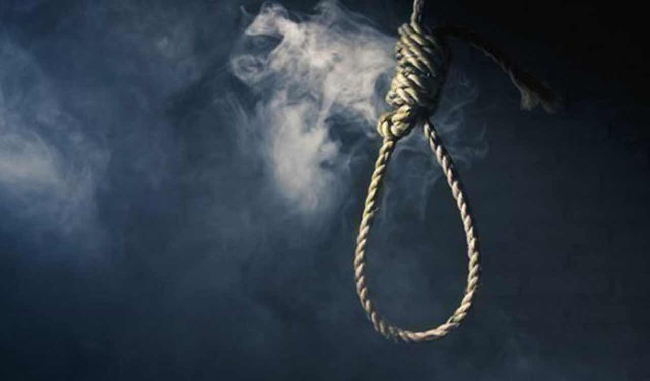 Khammam: BJP activist hangs self after removal of Bandi Sanjay from party president post