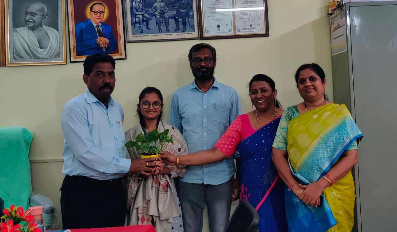 Telangana: Pingle govt college student secures admission in IIT-Guwahati