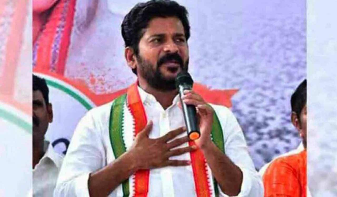 Revanth Reddy ruffles Congress feathers with CM Seethakka remark