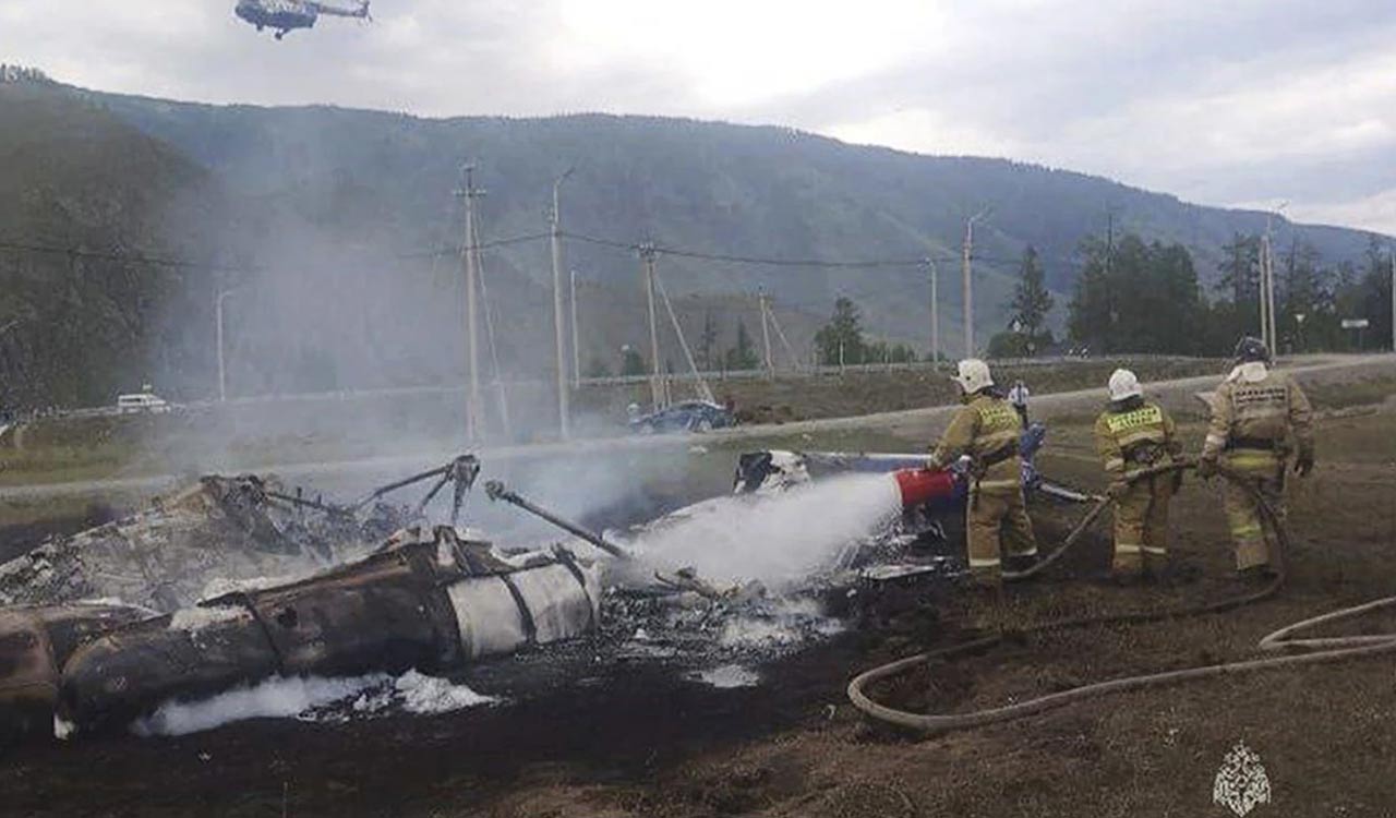 6 killed as Russian chopper crashes in Siberia