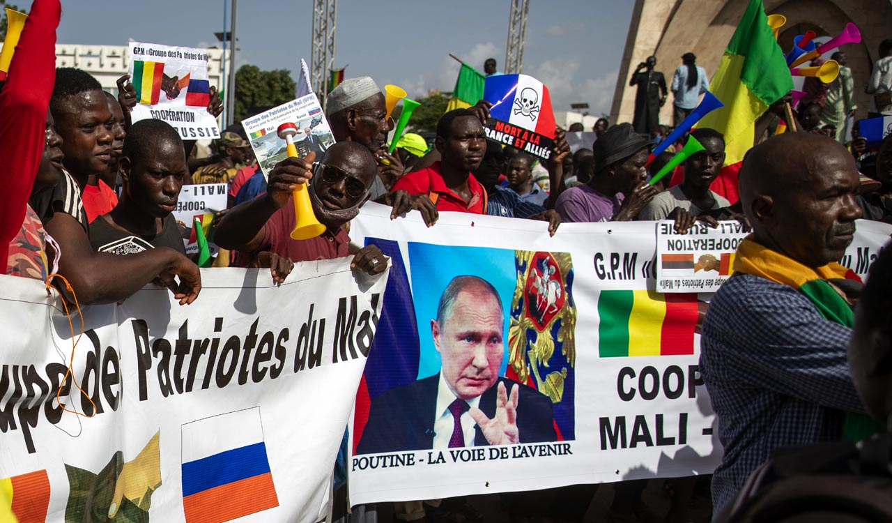 Russia wants allies, to host Africa summit; Food security and Wagner are key questions