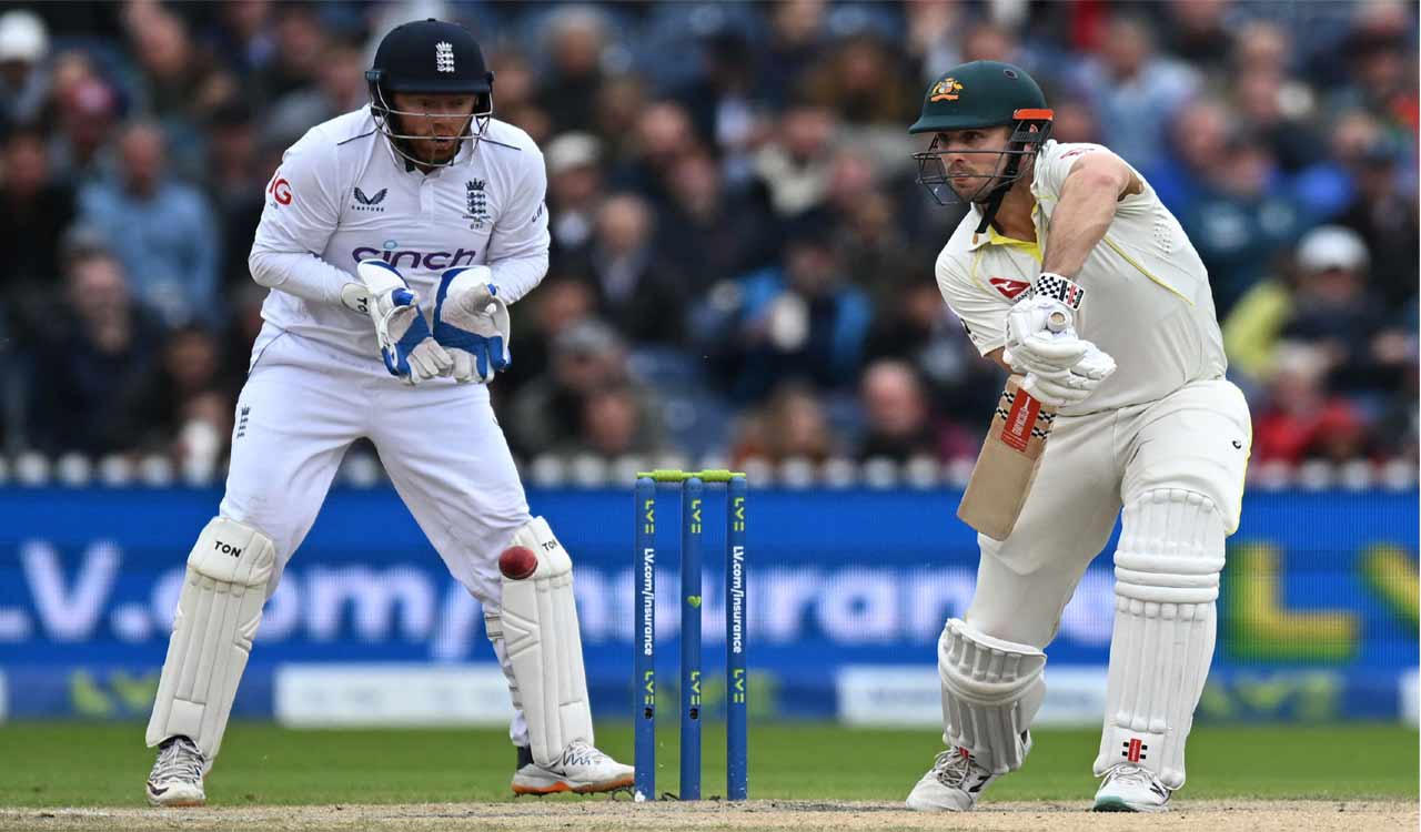 Play finally gets underway in 4th Ashes test between England and Australia