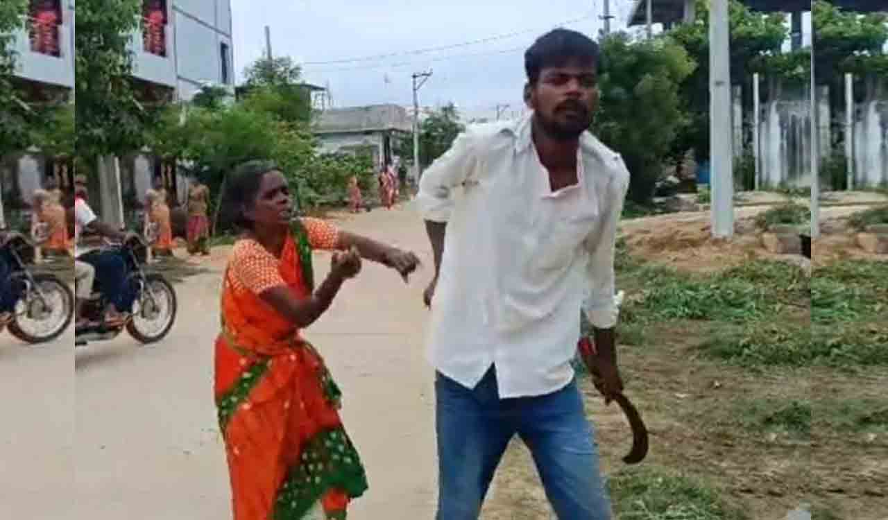 Man attacks tiffin centre owner for refusing to make dosa