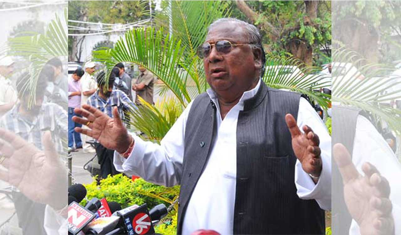 VHR alleges Reddy domination in Telangana Congress