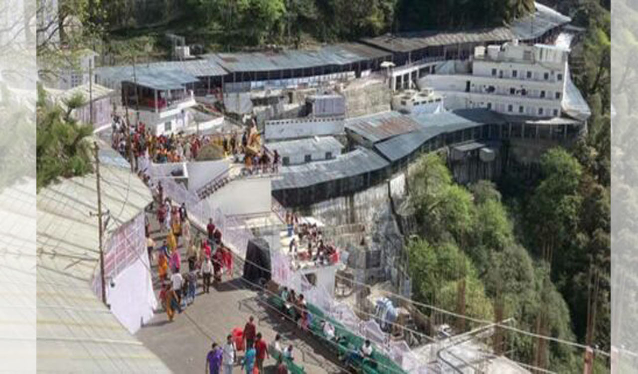 Landslide hits Vaishno Devi track in J&K’s Reasi
