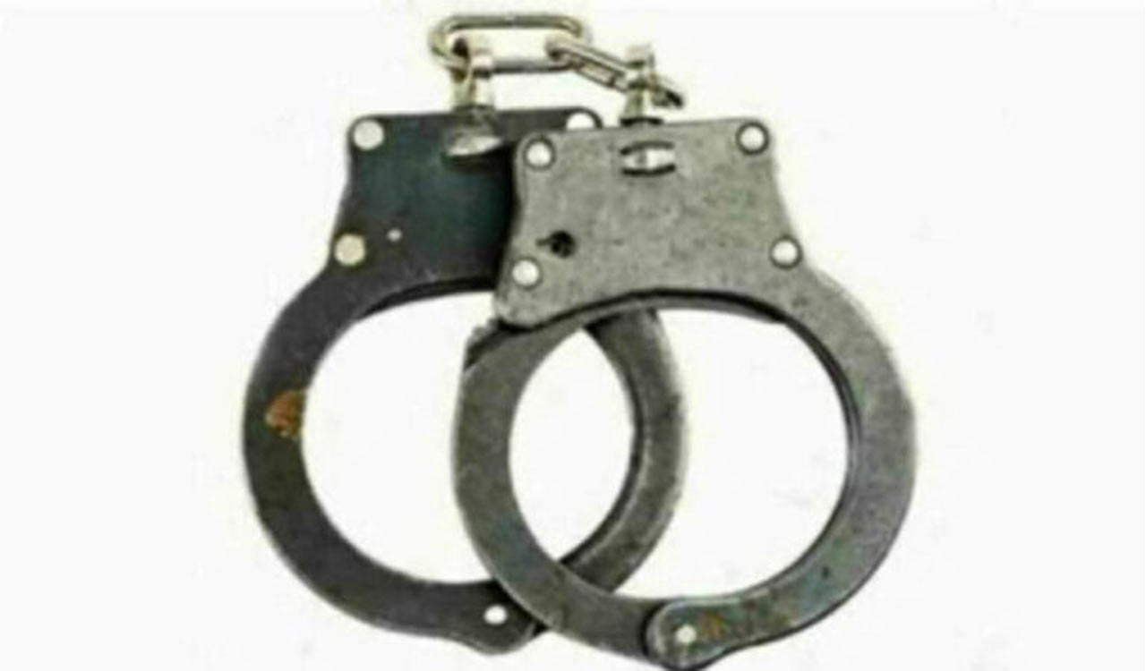 Hyderabad: One held for selling illegal weapon