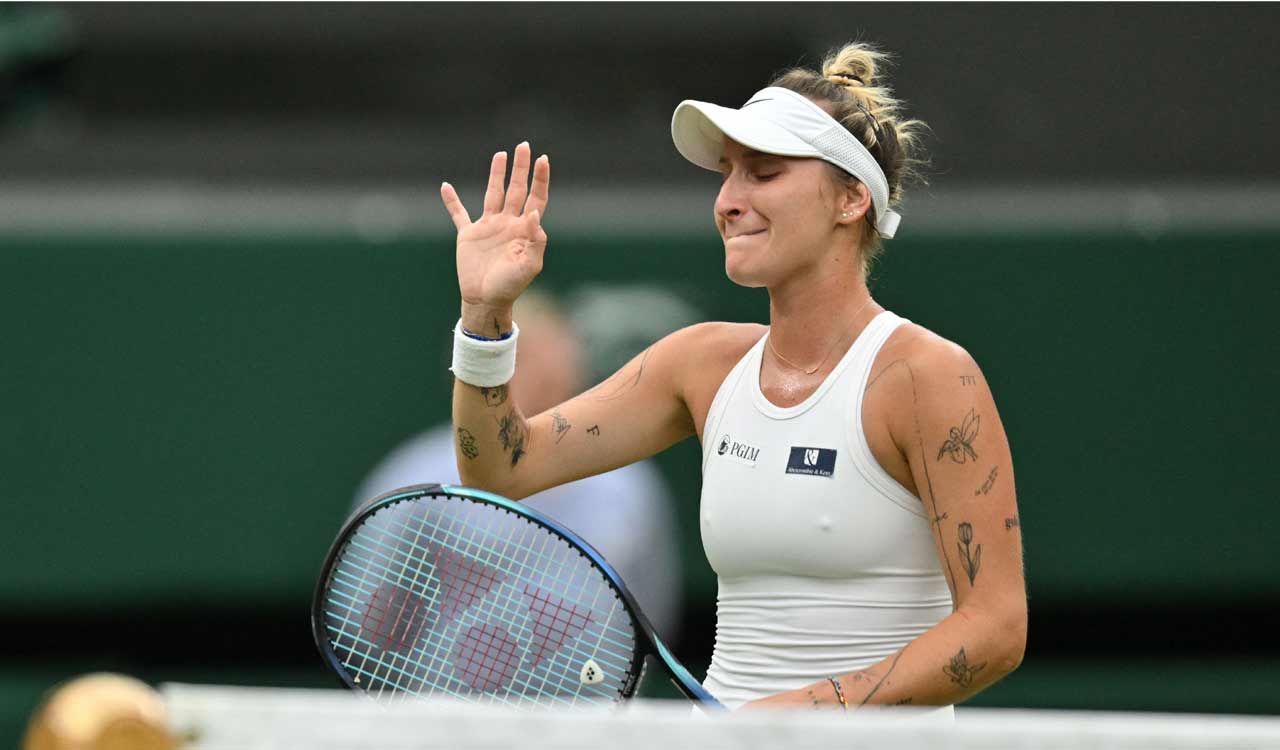 Wimbledon 2023: Unseeded Vondrousova holds off Pegula to reach semifinals