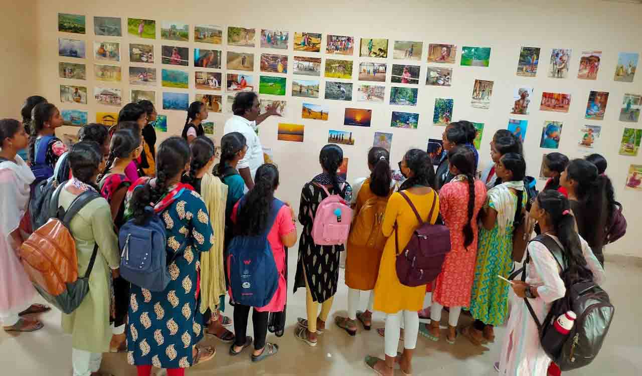 Adilabad: Exhibition held to mark Indigenous People Day