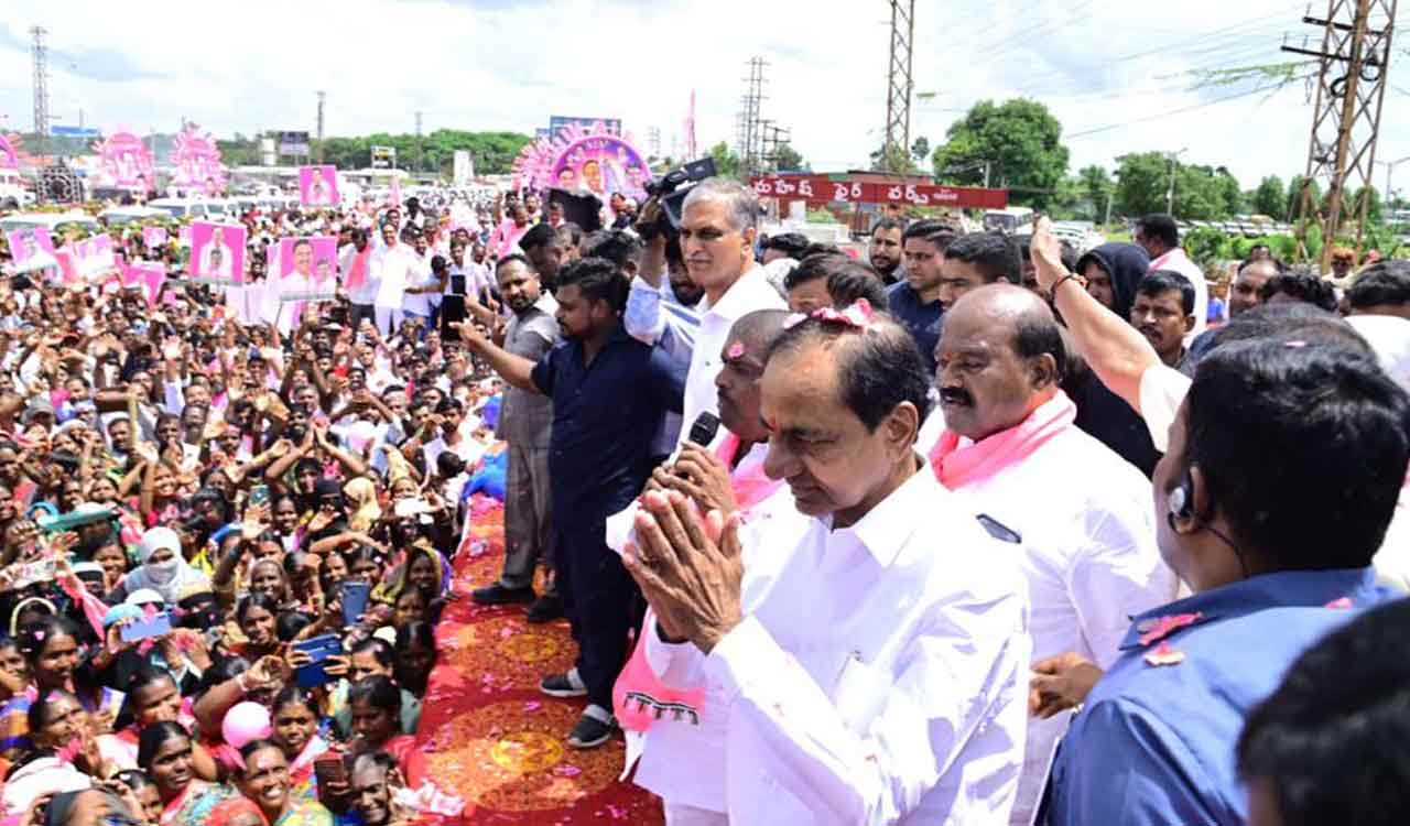 CM KCR assures Kaleshwaram water for Patancheru