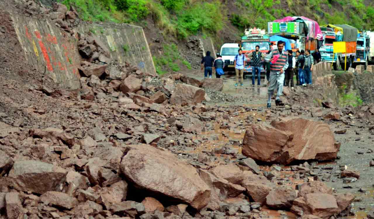 Chandigarh-Manali highway blocked by enormous landslides