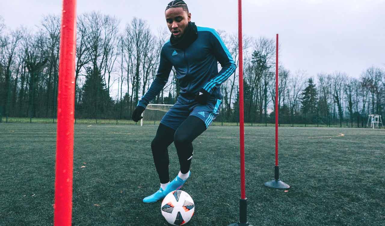 Chelsea’s Nkunku faces extended absence after knee surgery