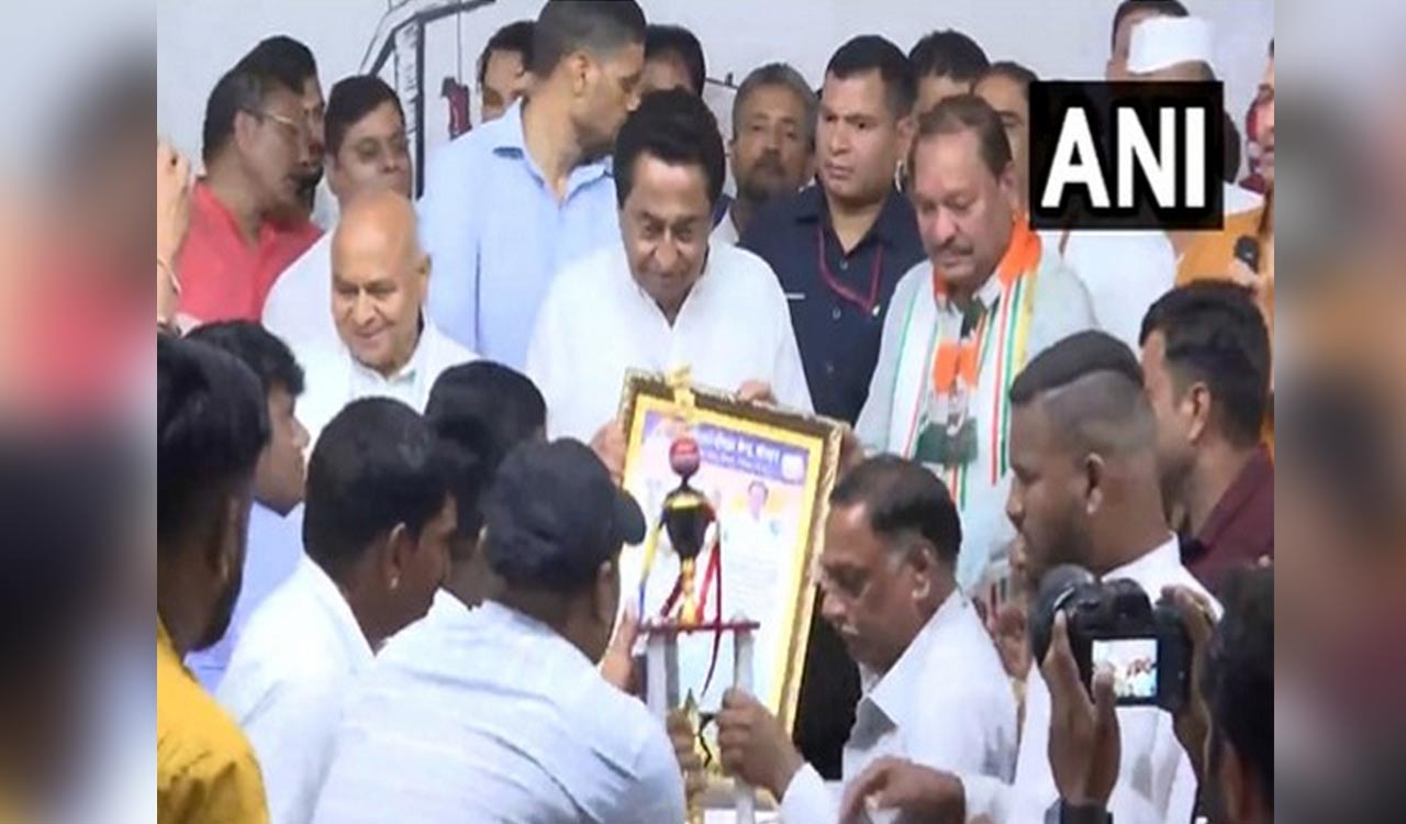 Madhya Pradesh: Scindia loyalist Samandar Patel quits BJP, returns to Congress