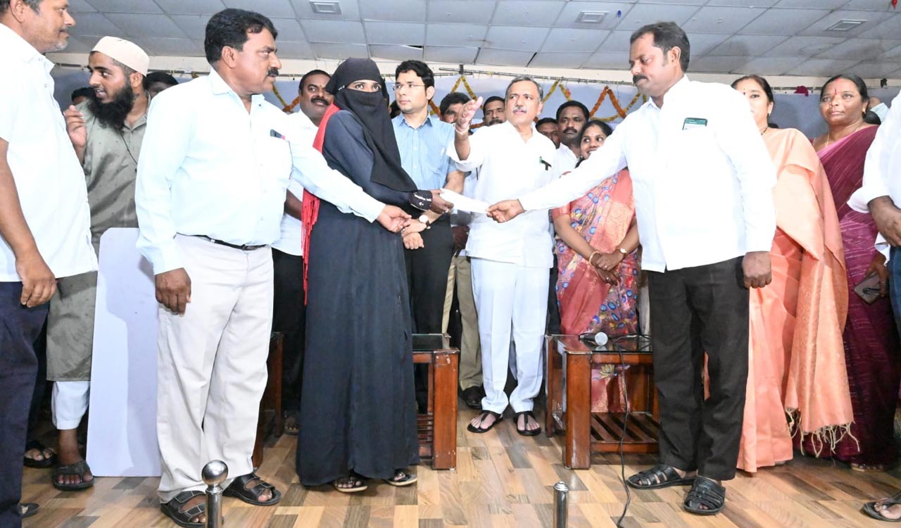 All eligible people will get benefits from government, says Bhupalpally Collector