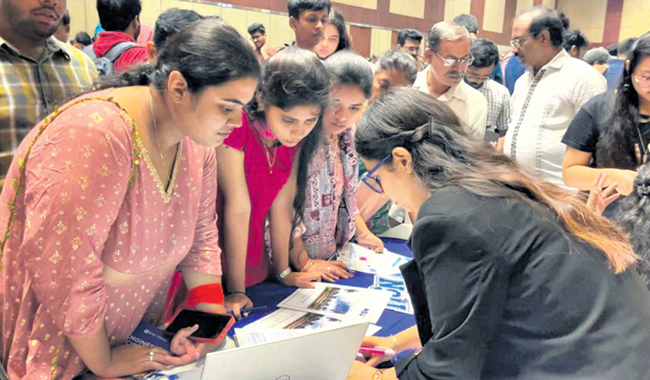 Big Turnout for EducationUSA University Fair in Hyderabad