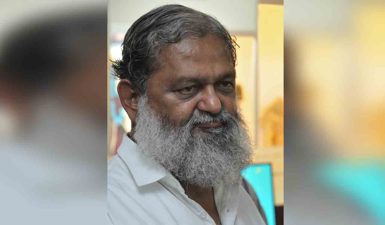 ‘Fever corners’ to be set up in hospitals as dengue cases surge, says Haryana minister Vij