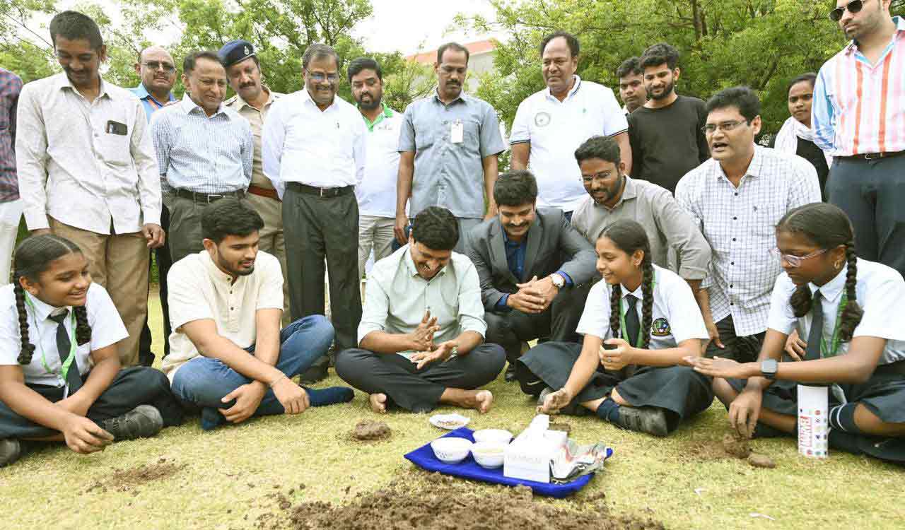 GIC founder applauds Pallavi International School’s green initiative