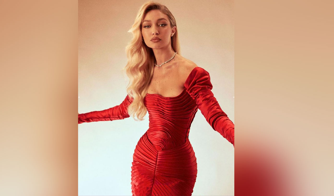 Gigi Hadid continues to embrace the “single life”