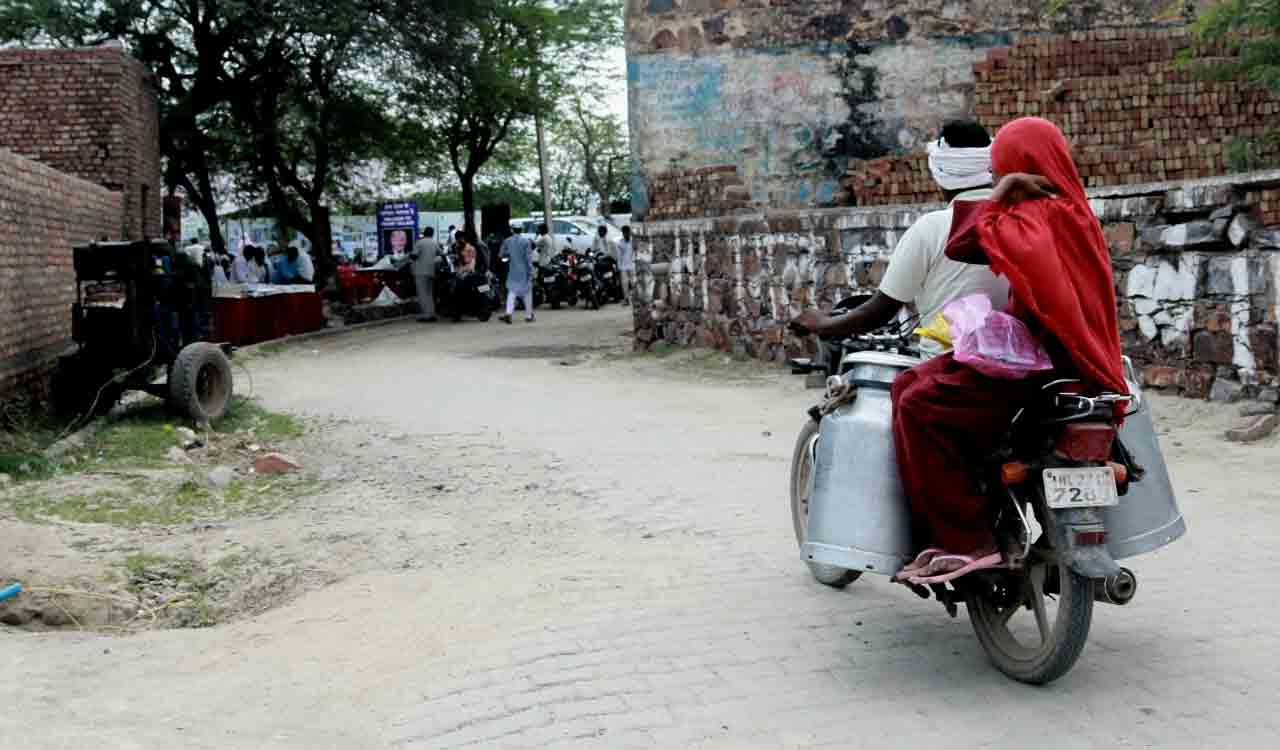 Gurugram faces crisis as informal workers exodus soars