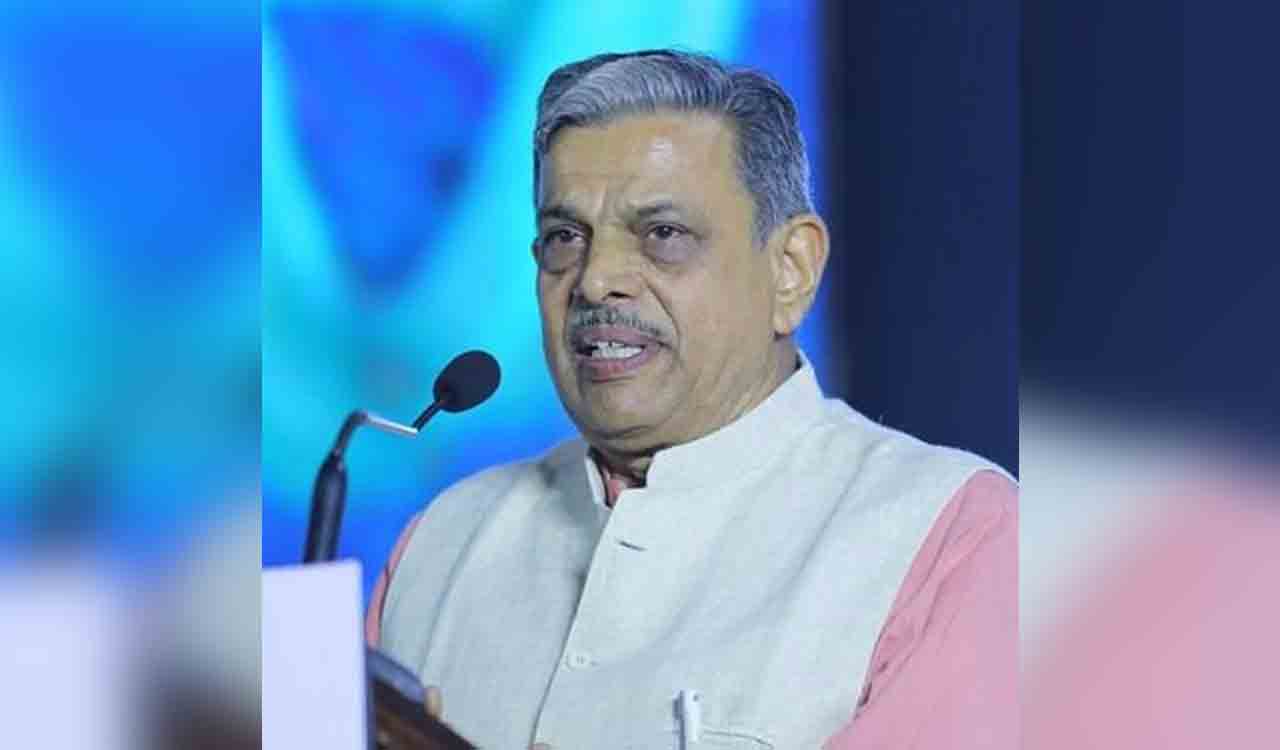 Ideological opposition is acceptable, but personal hatred should not exist in society: RSS leader Hosabale
