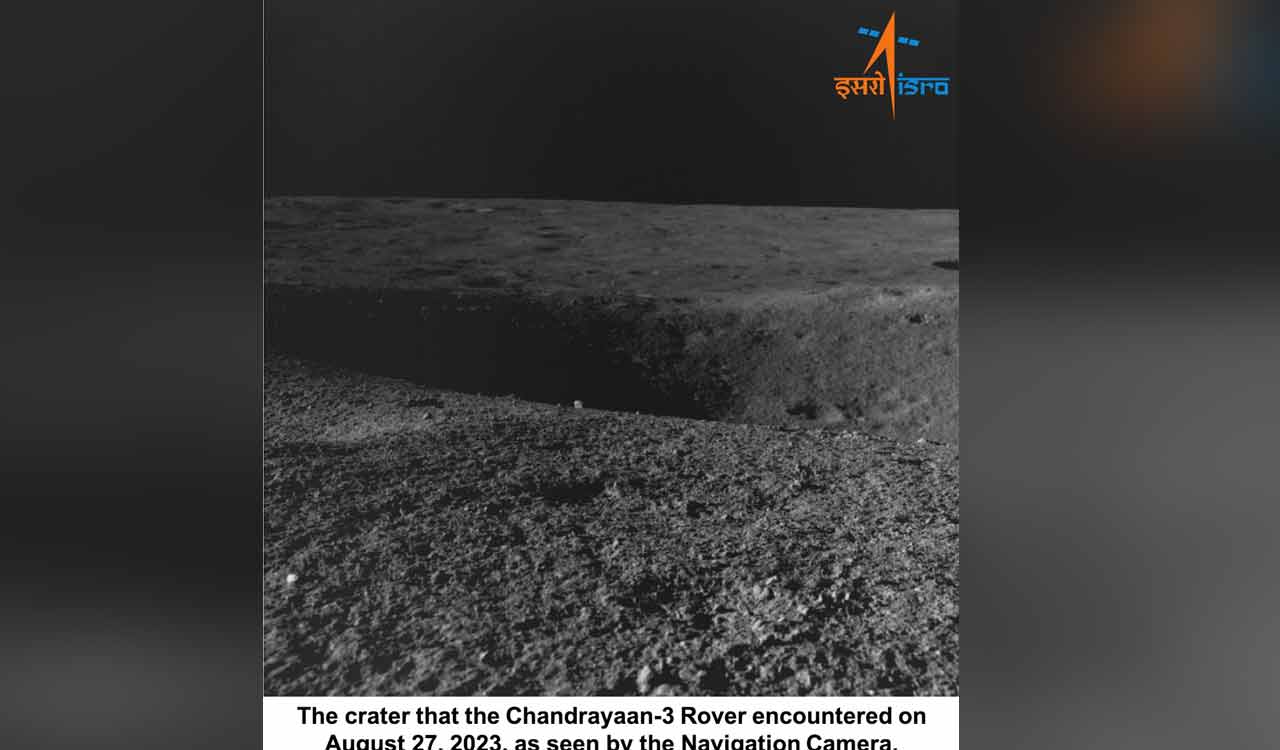“Pragyan Rover comes across 4-meter diameter crater on lunar surface”: ISRO